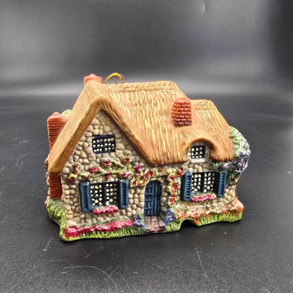 Thomas Kinkades Candlelight Cottages Lighted Ornament Collection JE3834 - Picture 5 of 14